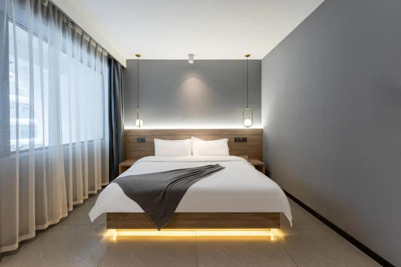 Yangshuo Emoji Youth Hostel Esterno foto